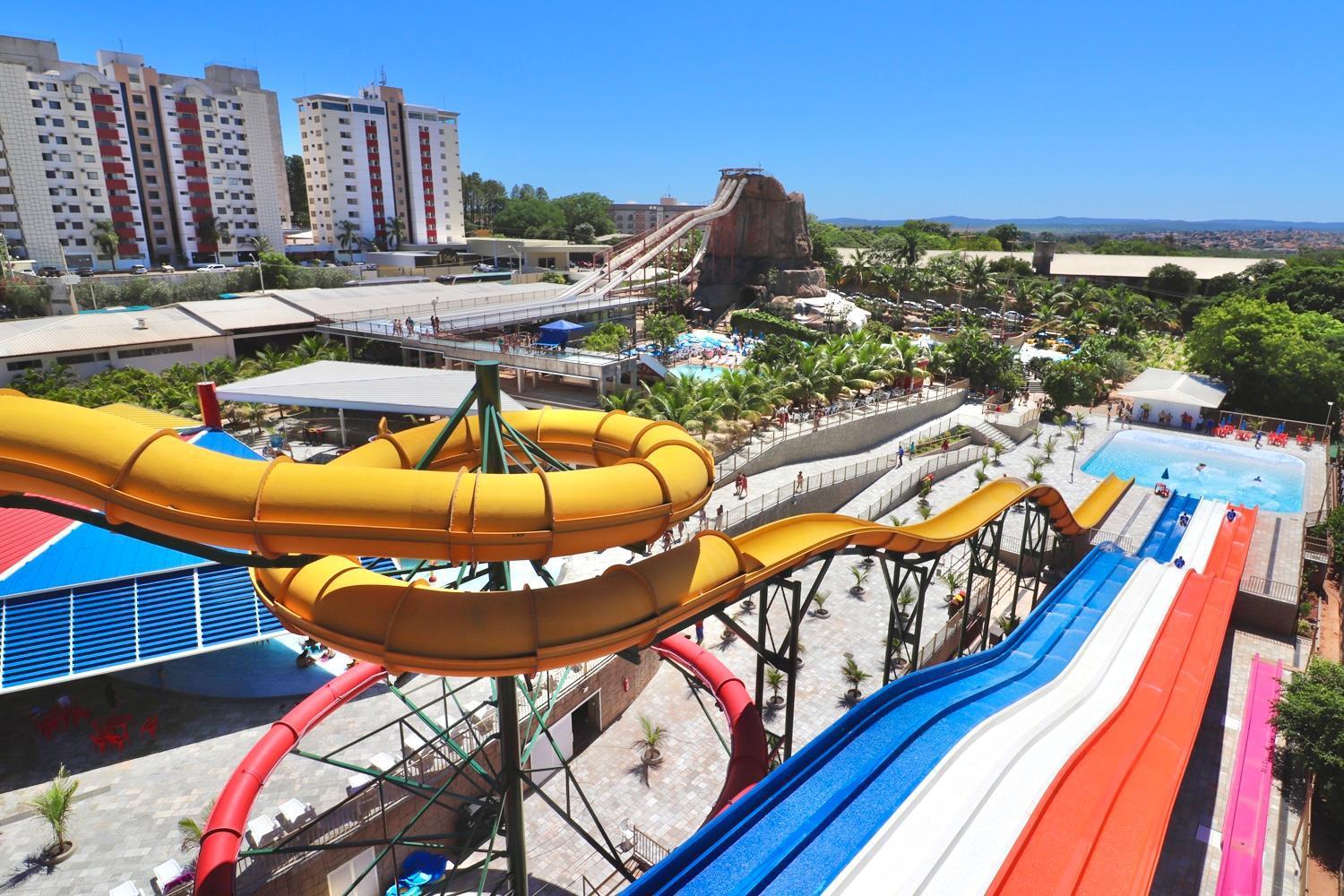 Piazza Diroma - Acqua Park, Splash E Slide Caldas Novas Exterior photo